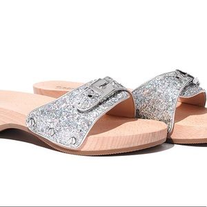NIB Dr. Scholl's J Crew Silver Hologram Sandal +⁉️